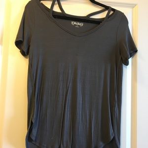 blue/grey high low flowy short sleeve t-shirt